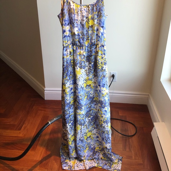 Banana Republic floor length floral maxi dress - Picture 1 of 6